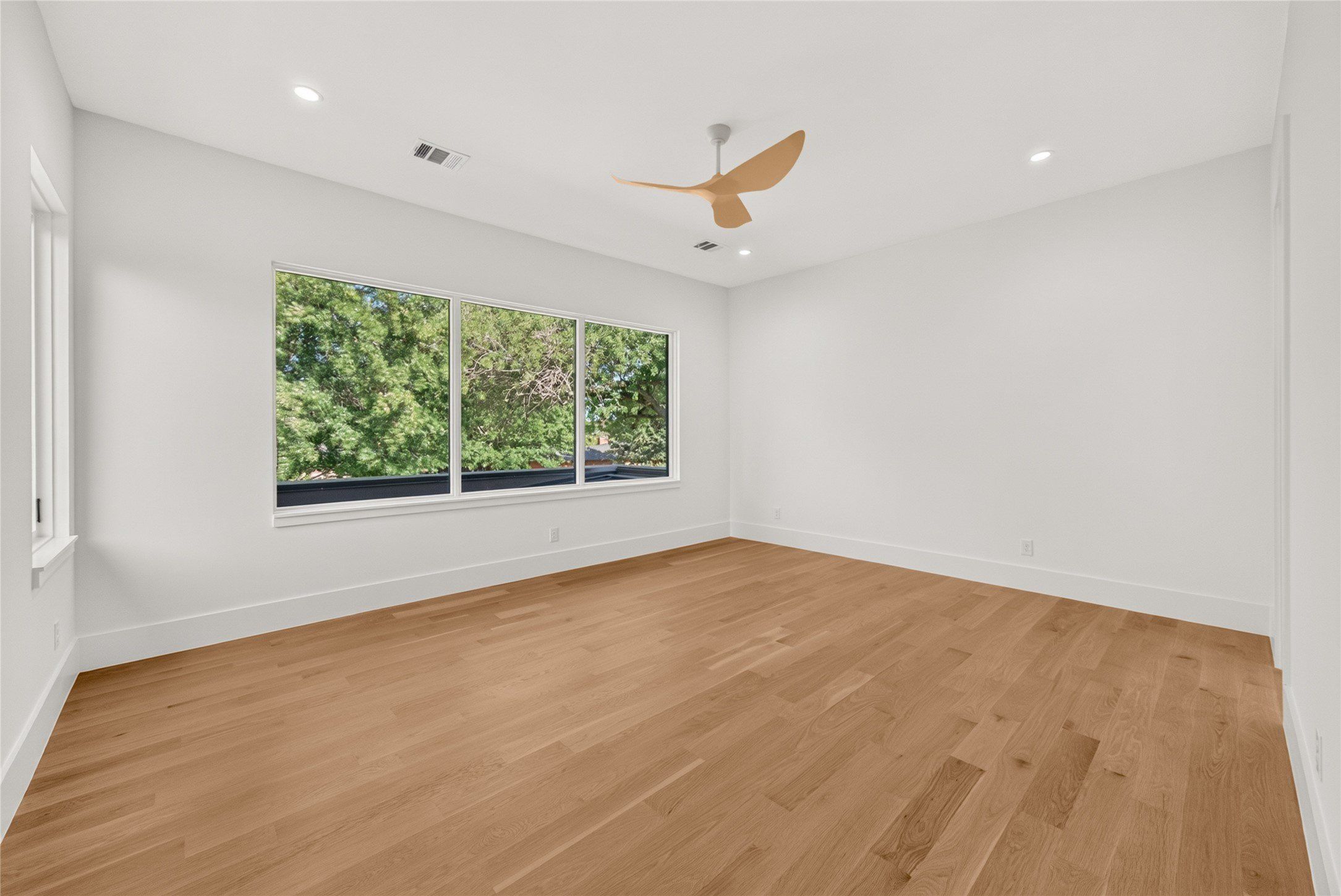 10815 Pinocchio Drive. Dallas, TX 75229