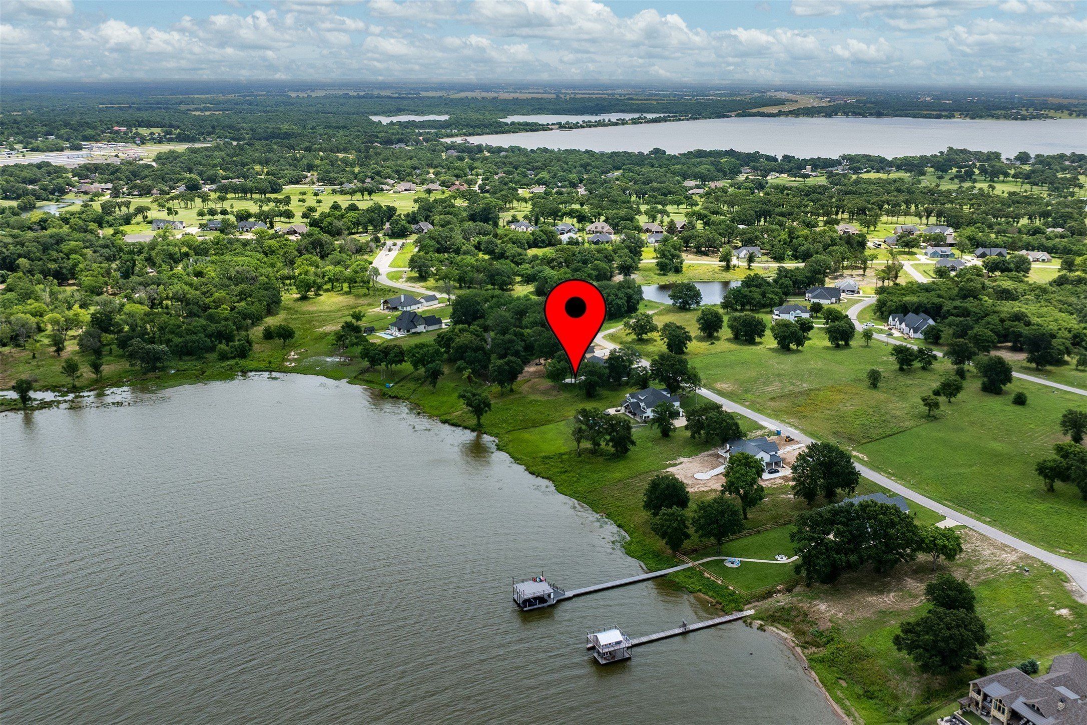 1524 Shoreline Drive. Kemp, TX 75143