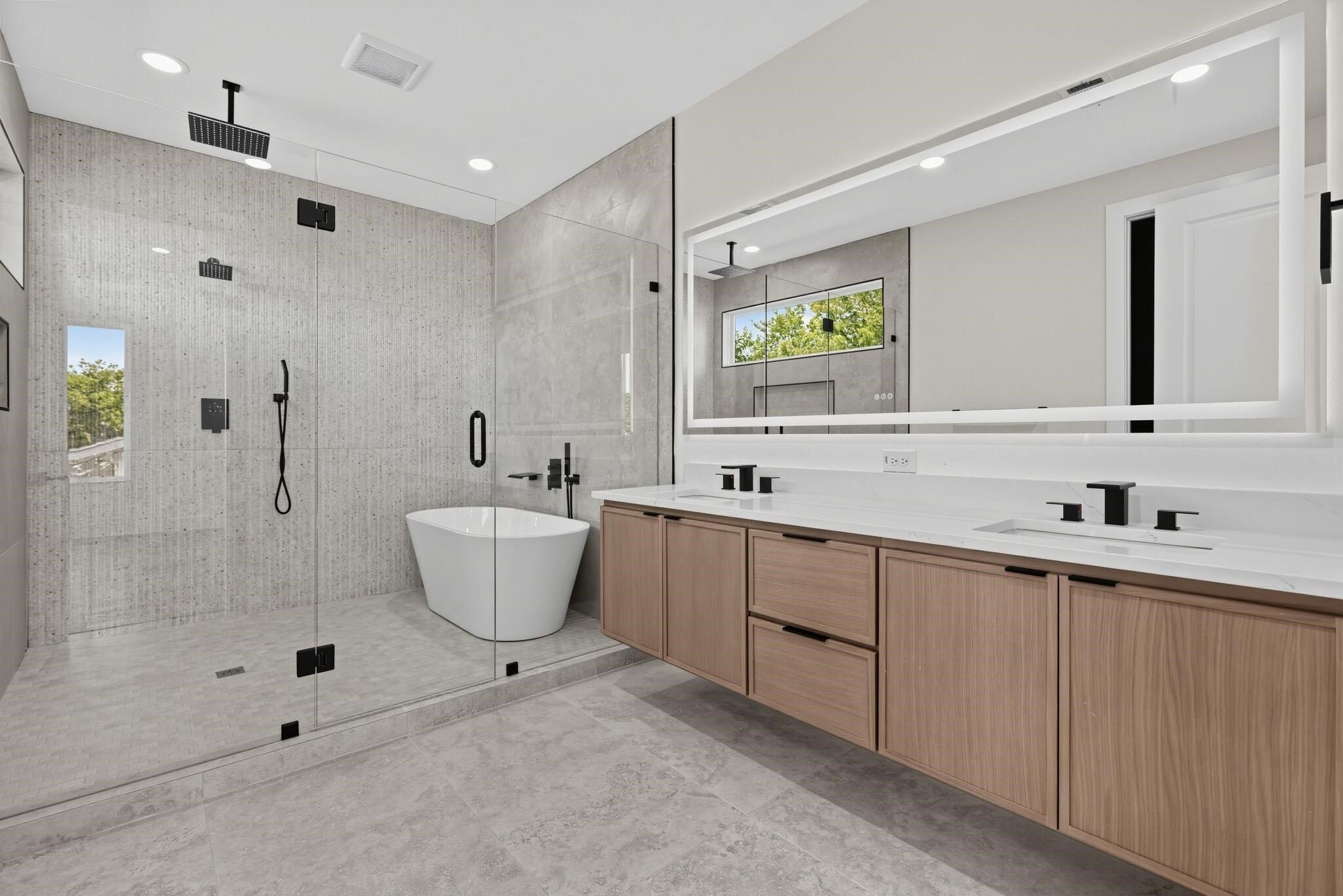 511 Avenue J. Dallas, TX 75203