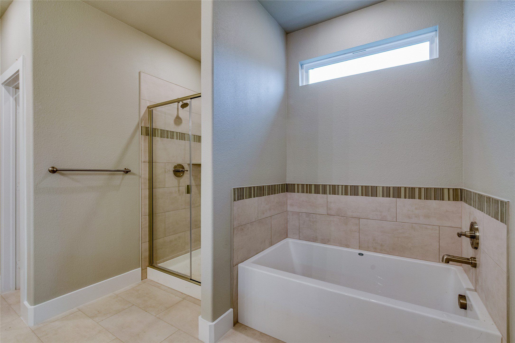 602 Kyle Drive. Tioga, TX 76271