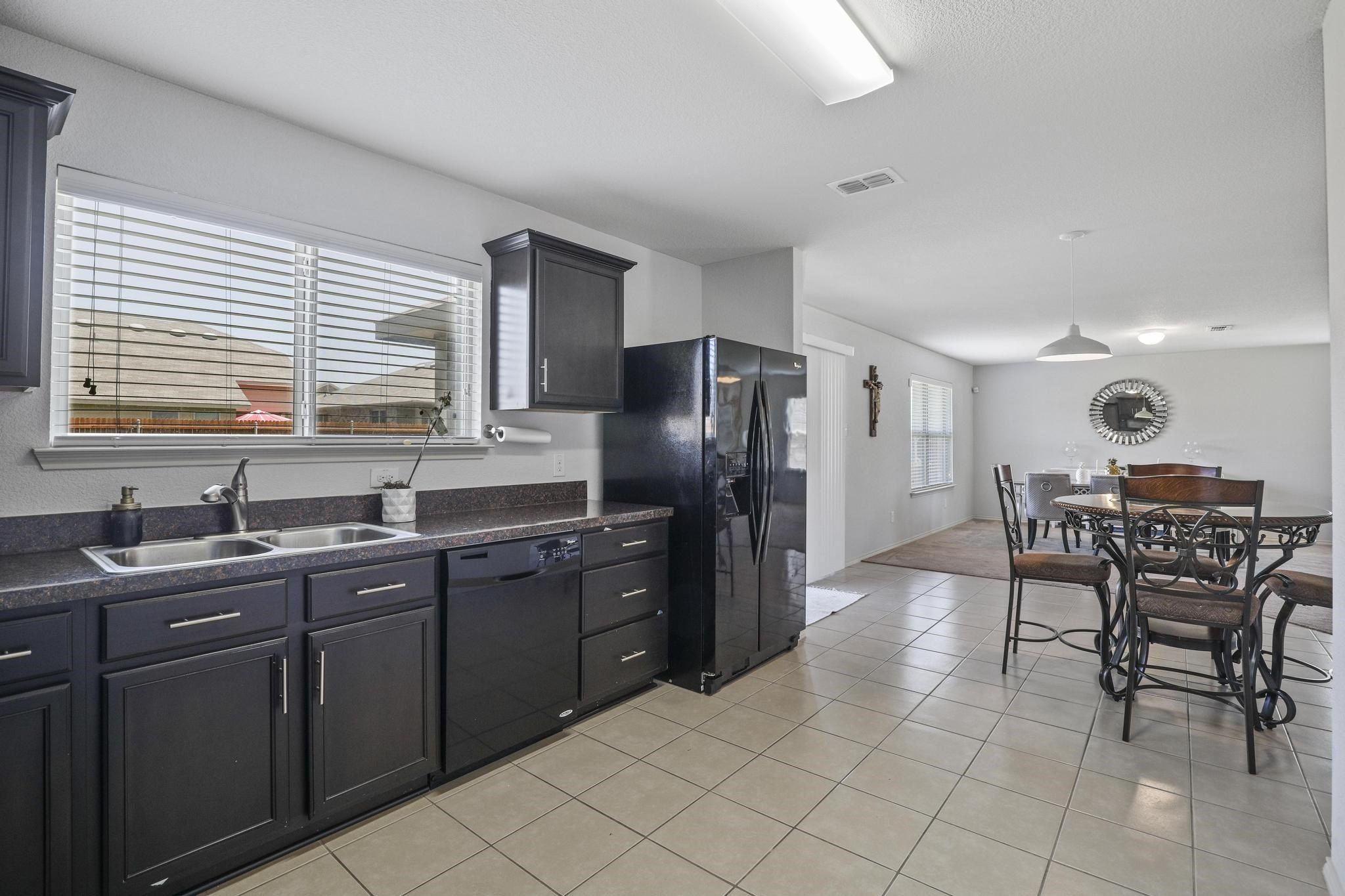 5305 Wharfside Place. Denton, TX 76208