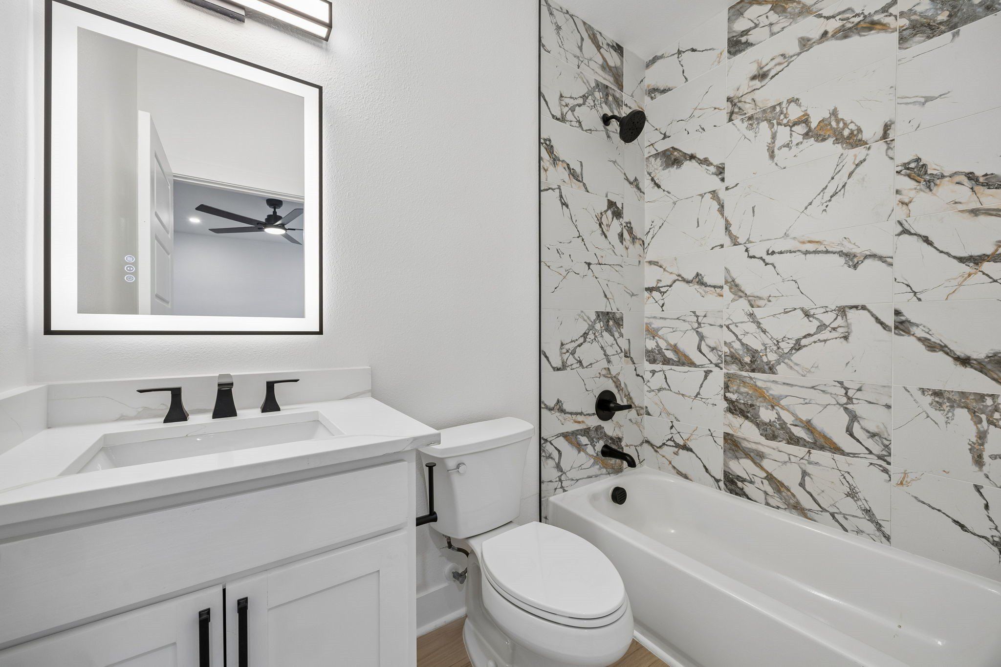 1206 Vermont Avenue. Dallas, TX 75216