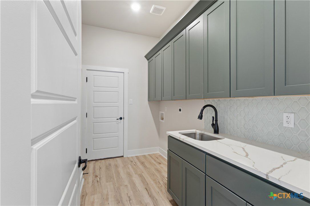104 Cedar Bluff Drive. Harker Heights, TX 76548