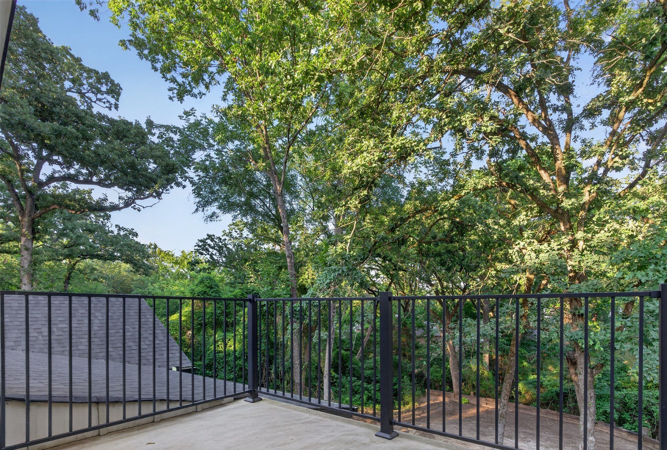 705 Heather Woods Drive. Tool, TX 75143