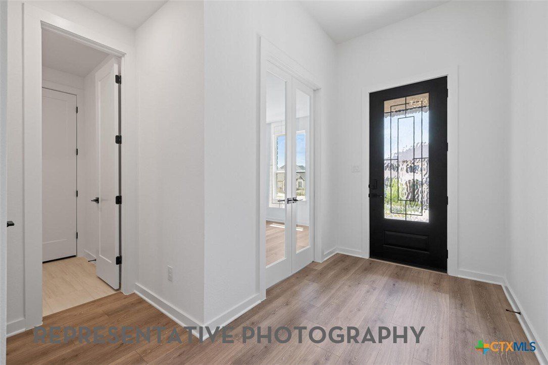 503 Outrider Court. Liberty Hill, TX 78642