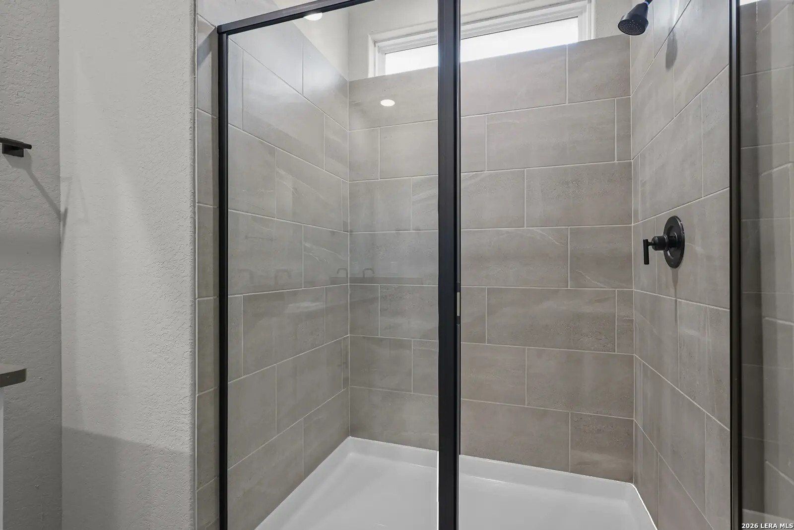 6618 Comanche Valley. San Antonio, TX 78247