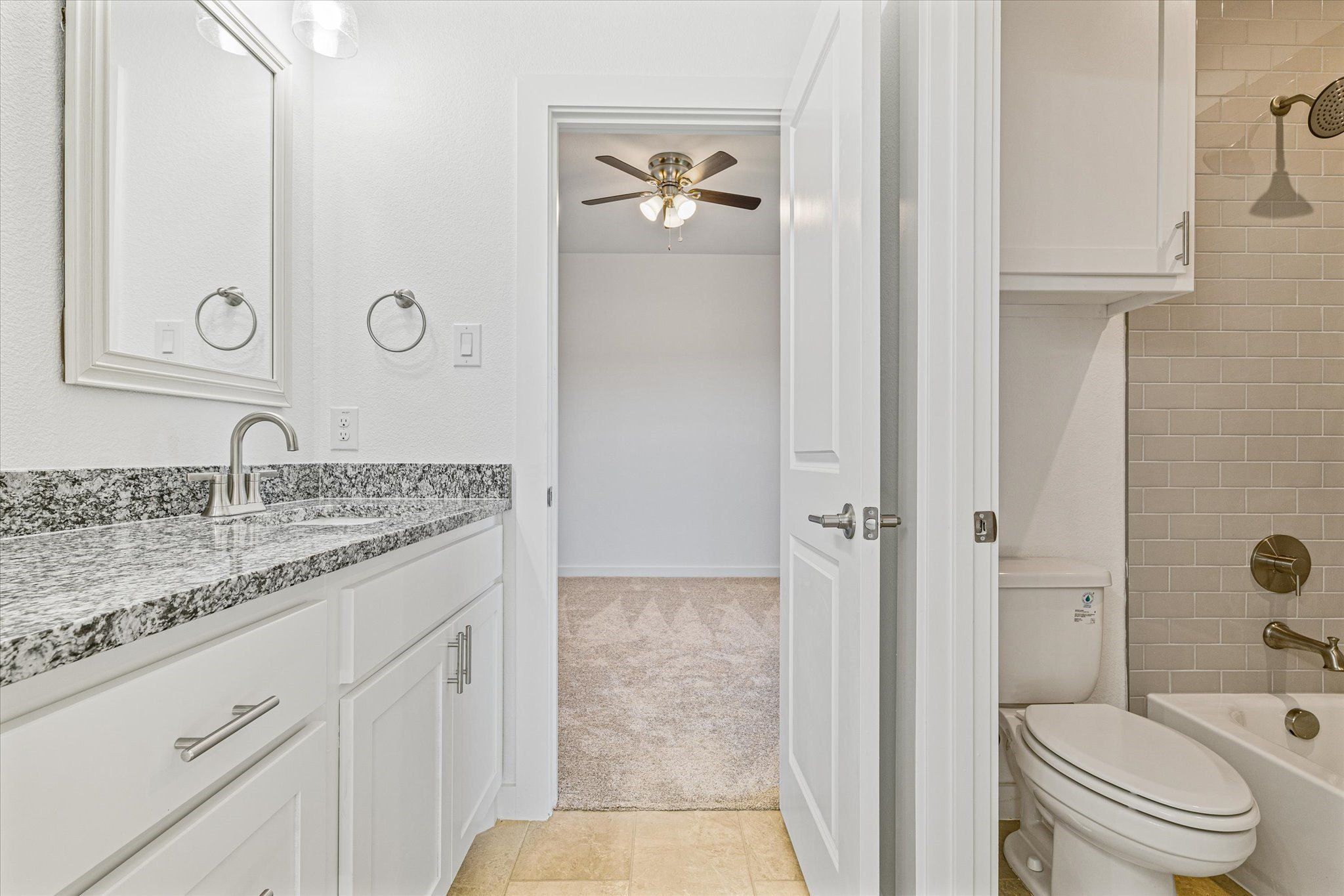 428 Cirrus Circle. Muenster, TX 76252