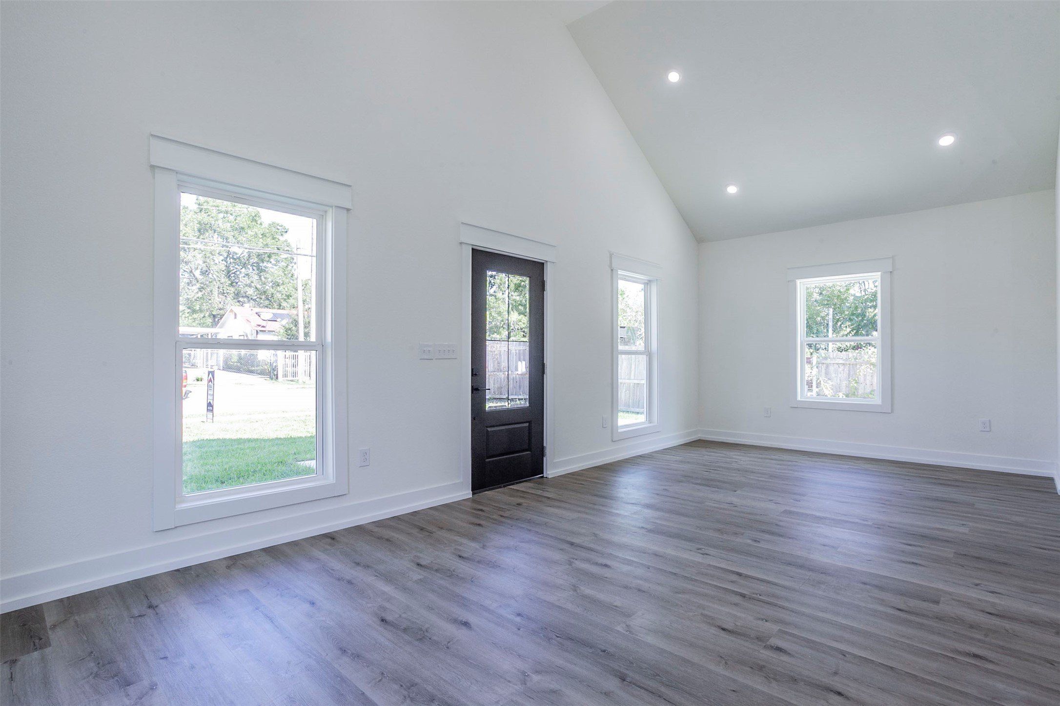 2608 Cleveland Avenue. Waco, TX 76711