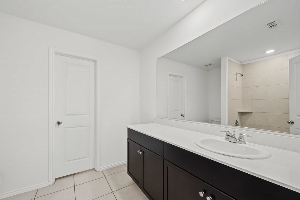 8412 Fawn Creek Drive. Fort Worth, TX 76123