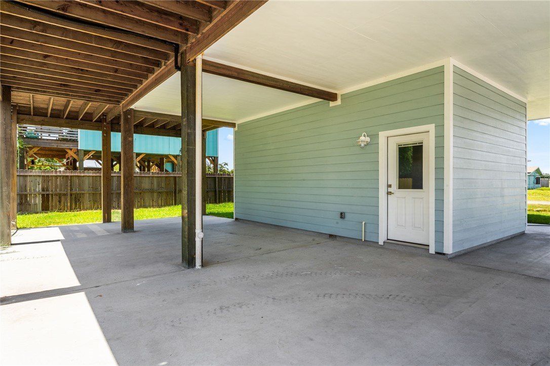4101 Summit. Corpus Christi, TX 78418