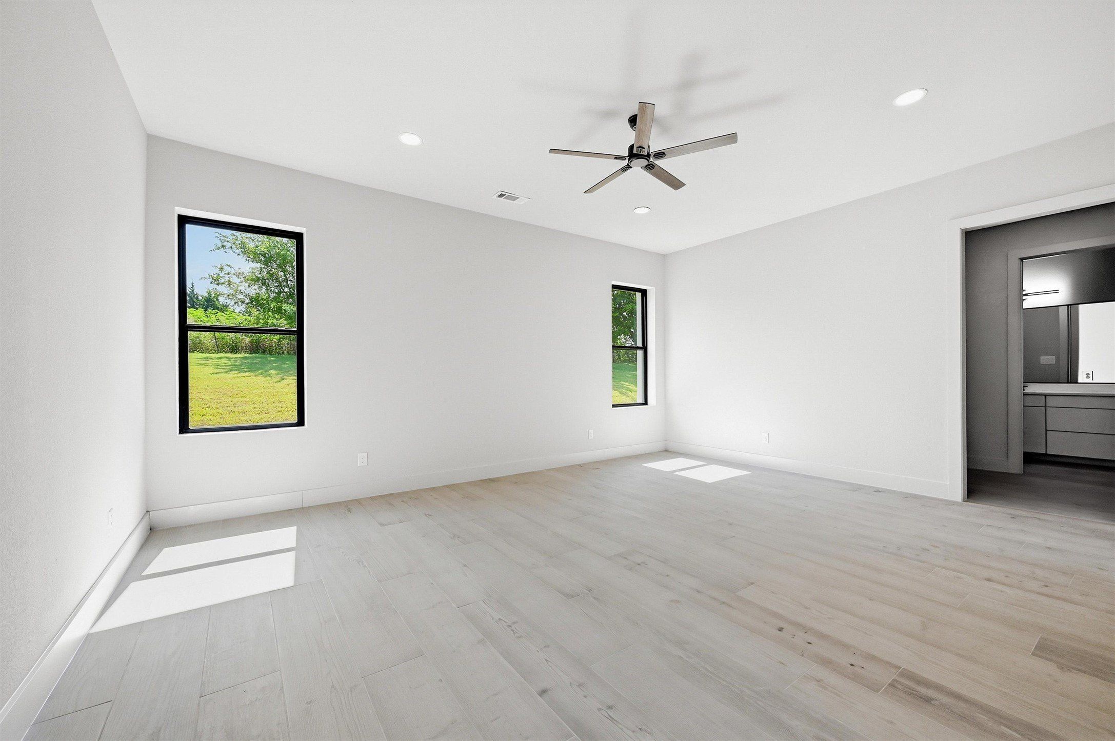 2284 County Road 222. Anna, TX 75409