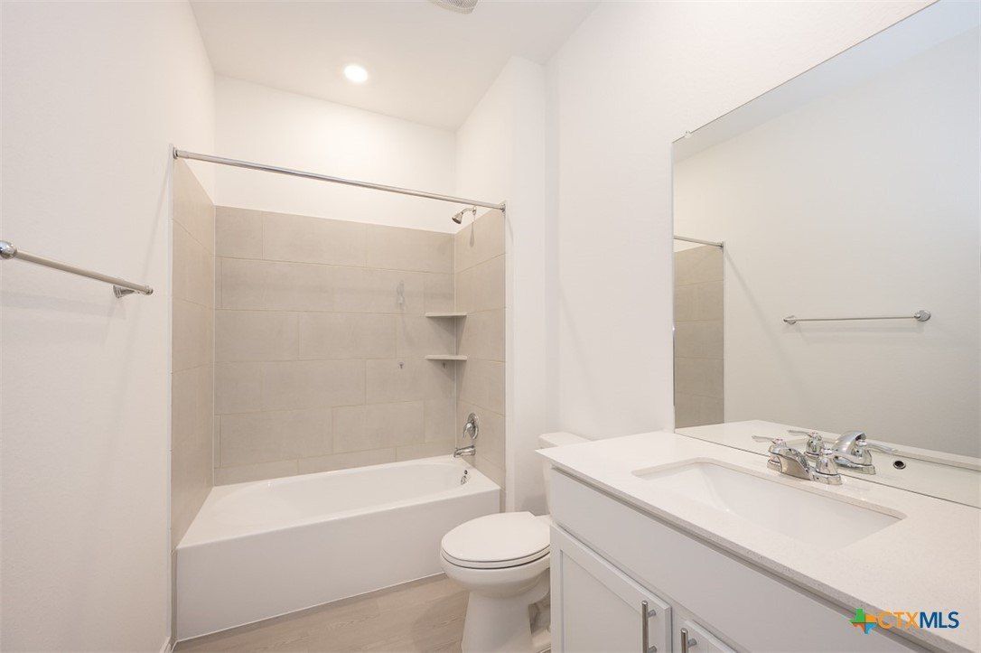 104 Myla Cove. Copperas Cove, TX 76522