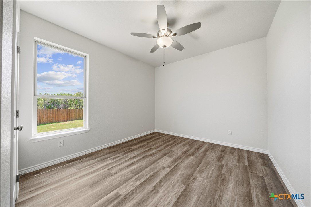 513 Adley Avenue. Copperas Cove, TX 76522