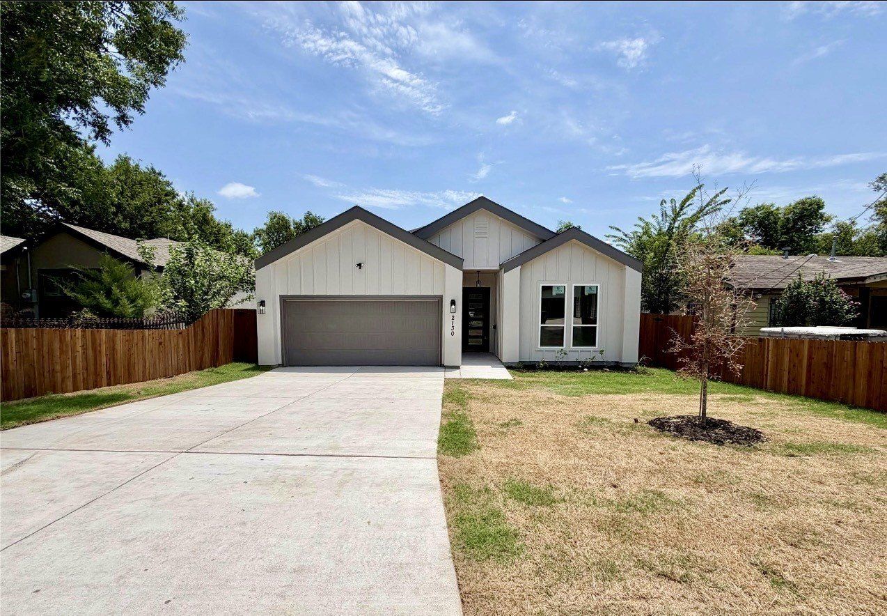 2130 Custer Drive. Dallas, TX 75216