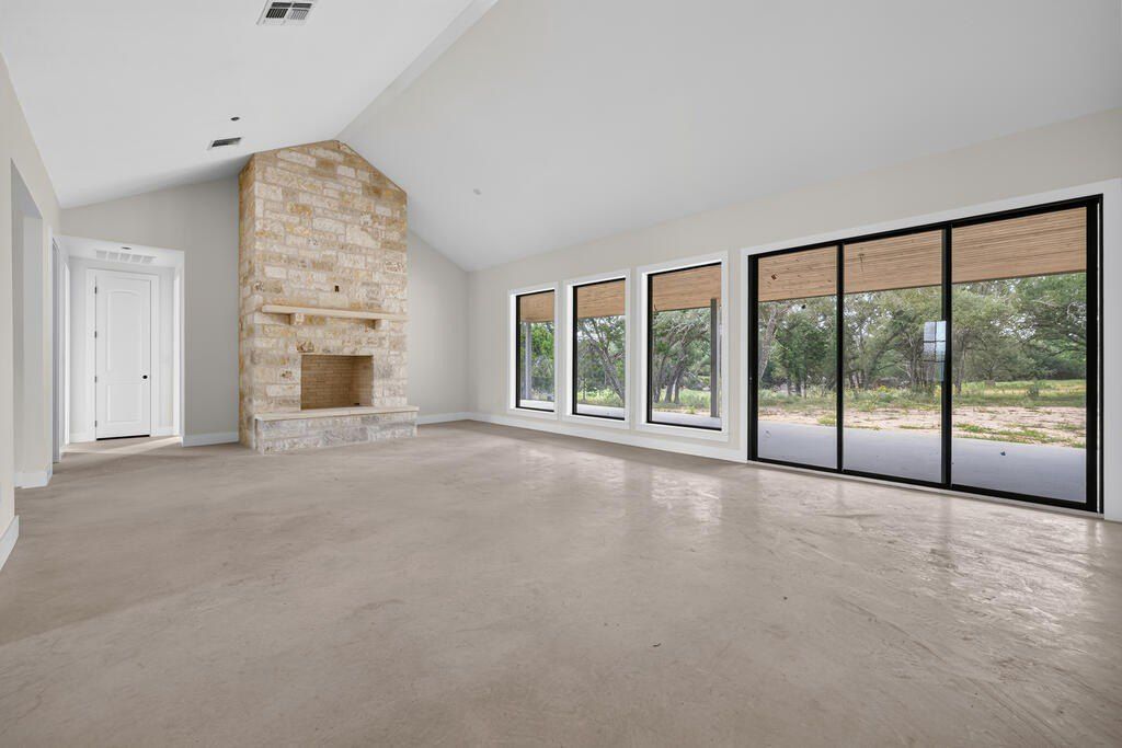 2662 Old Willow Rd. Fredericksburg, TX 78624