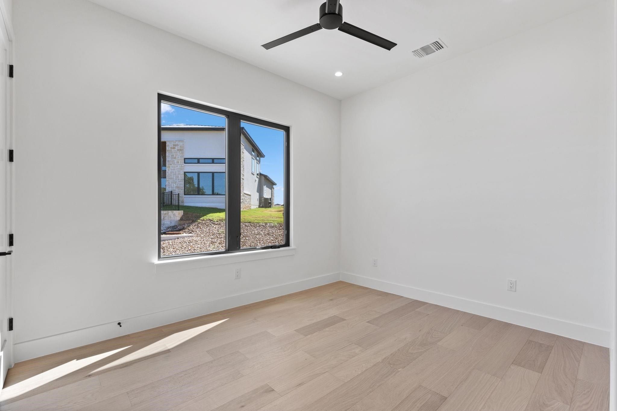 165 Gallia Bend. Horseshoe Bay, TX 78657