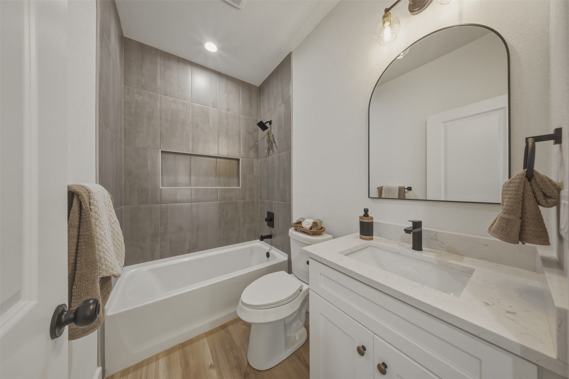 5557 Mercedes Circle. Granbury, TX 76048