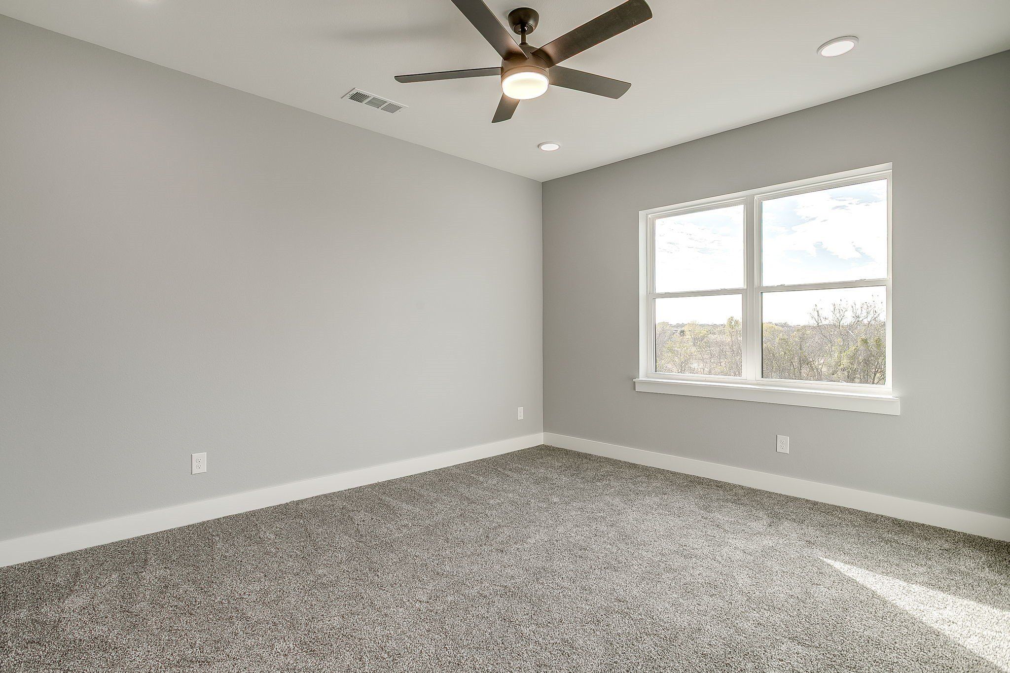 9316 Granda Vista. Joshua, TX 76058