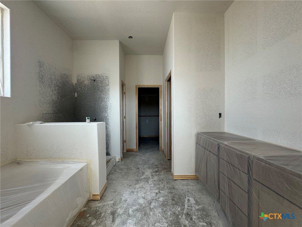 1102 Bending Bough Way. Temple, TX 76502