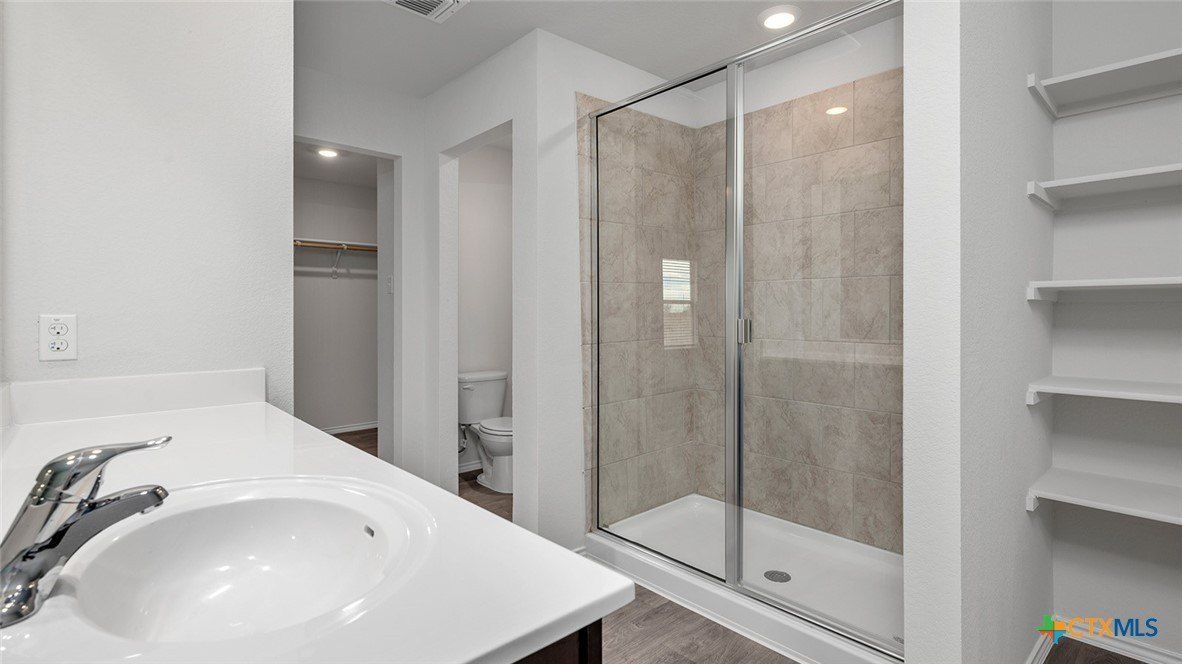 216 Timbo Drive. Jarrell, TX 76537