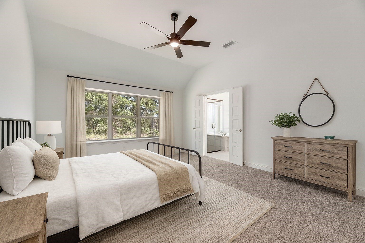 444 Mcalpine. Springtown, TX 76082