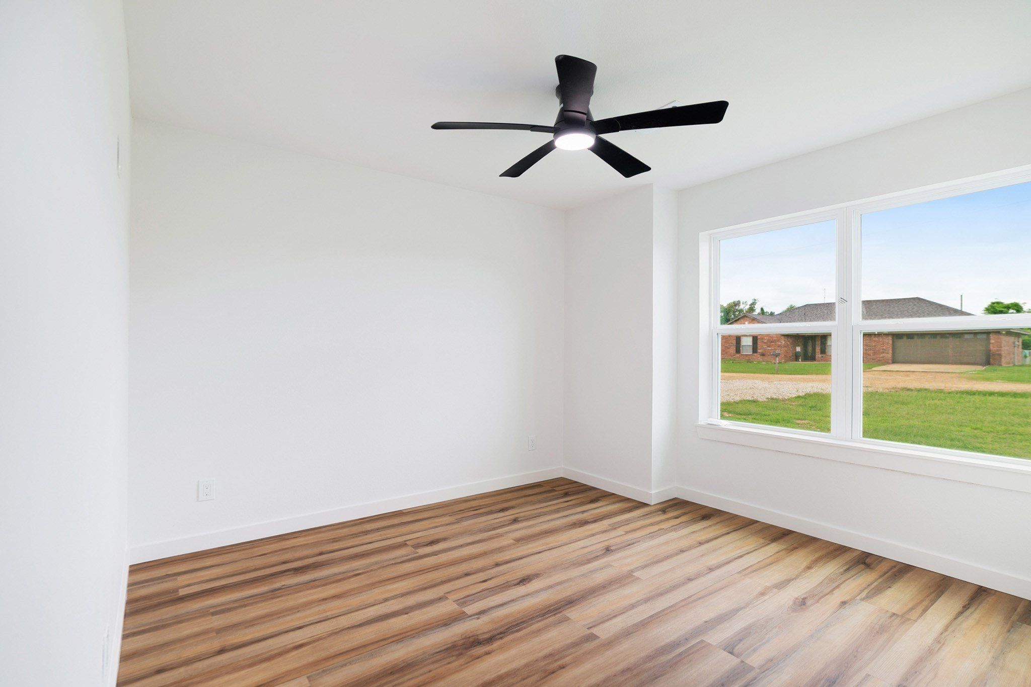 19 Private Road 35995. Powderly, TX 75473
