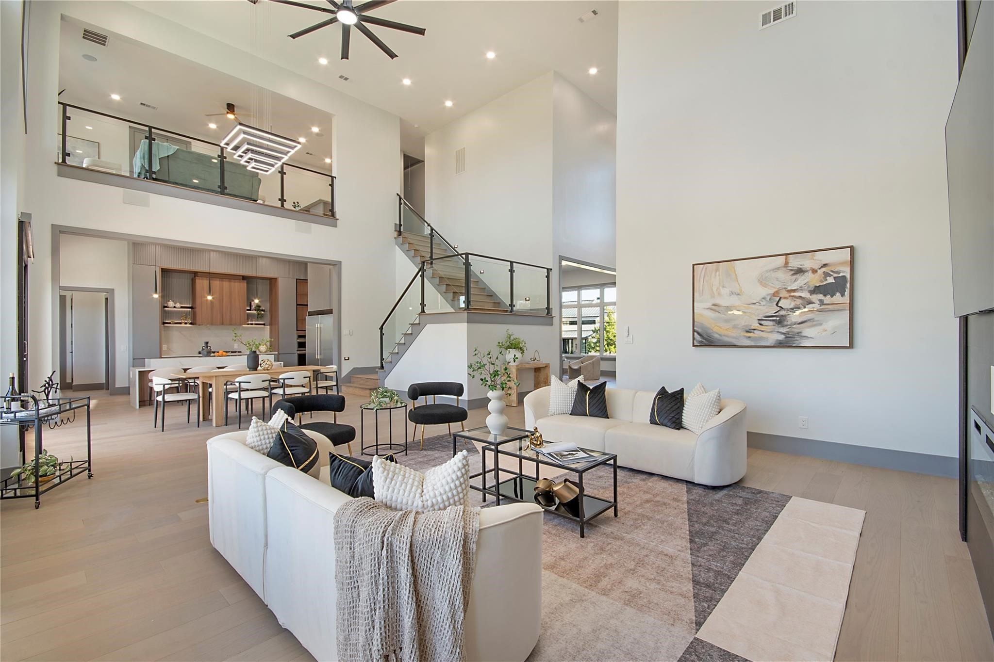 421 Sunrise Ridge Drive. Heath, TX 75032