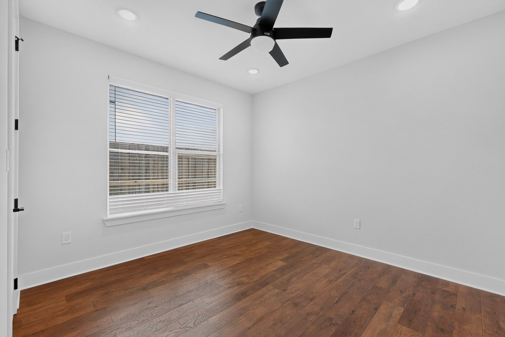 1672 Brookview Drive. Lancaster, TX 75146