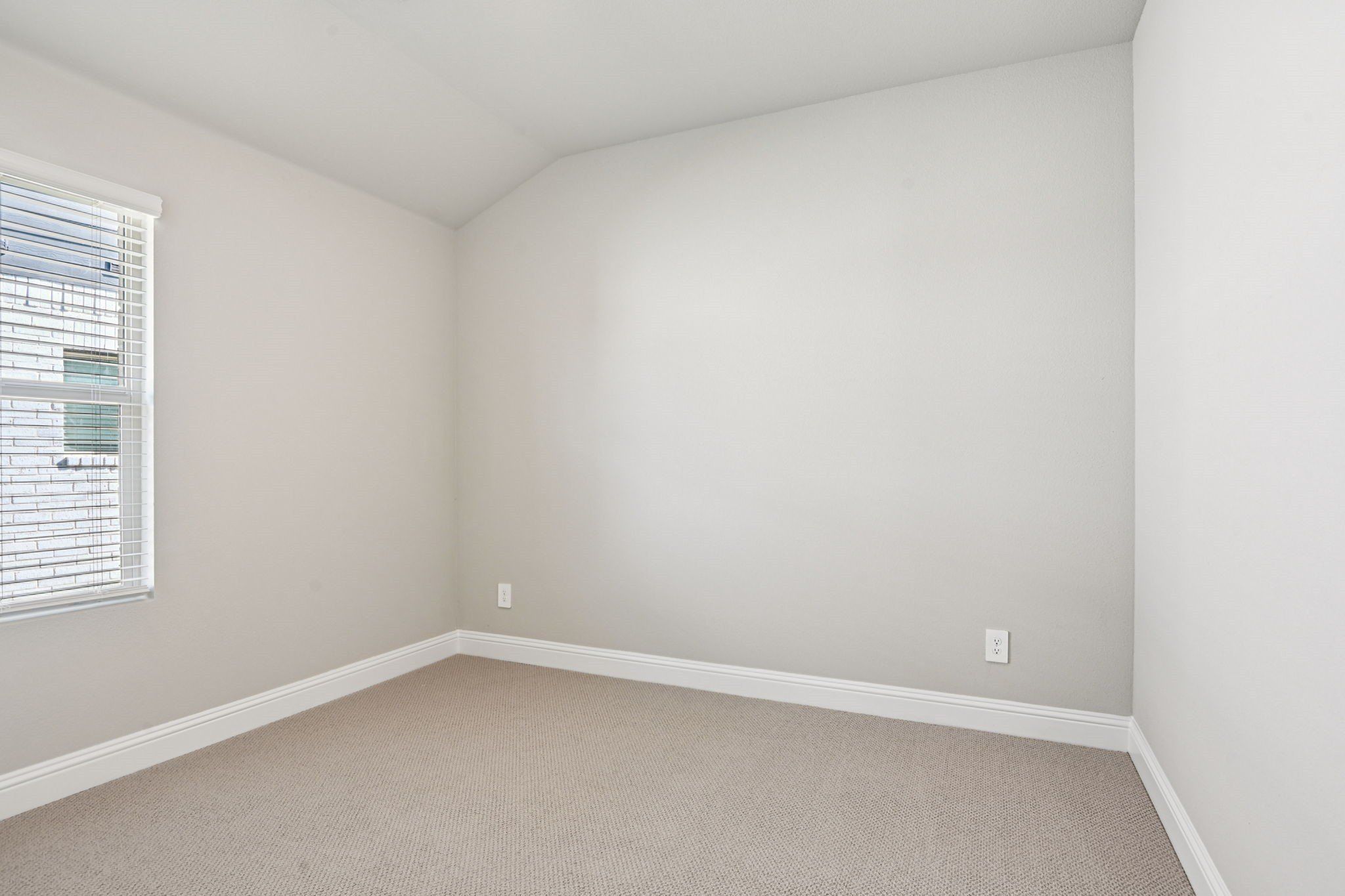 3515 Bastrop Drive. Farmersville, TX 75442