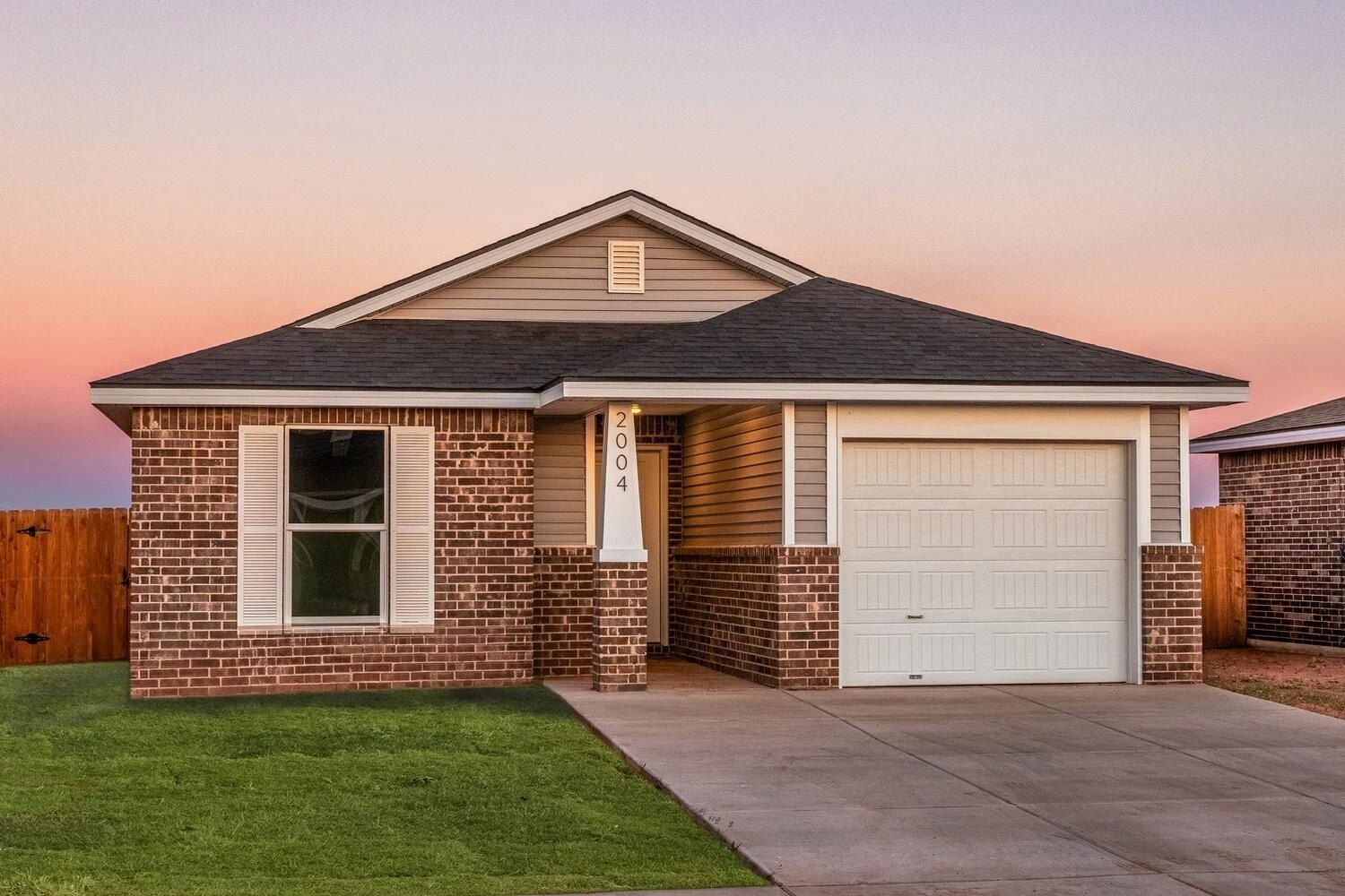 2010 Yellowhouse Avenue. Wolfforth, TX 79382