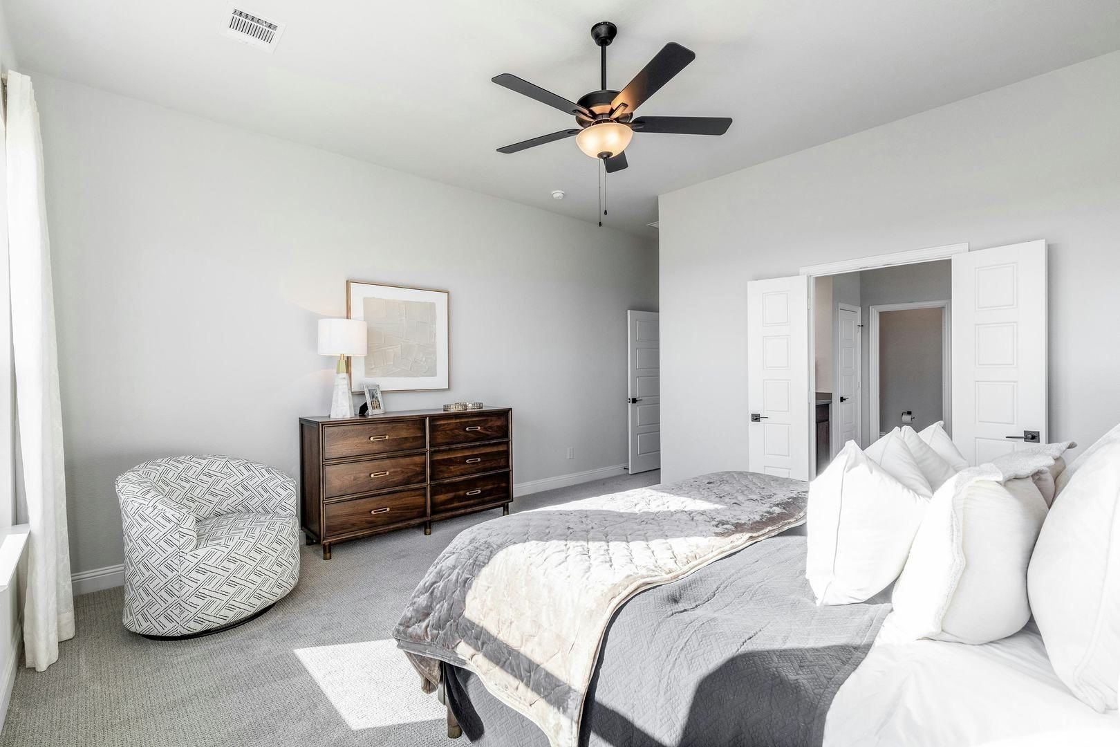 971 Richard Pittmon Drive. Desoto, TX 75115