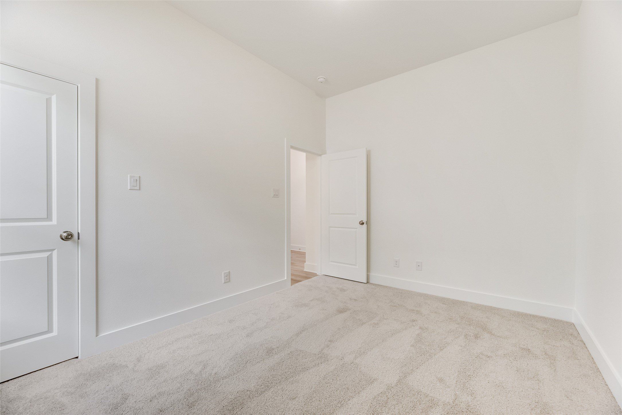 1350 Claude Street. Dallas, TX 75203