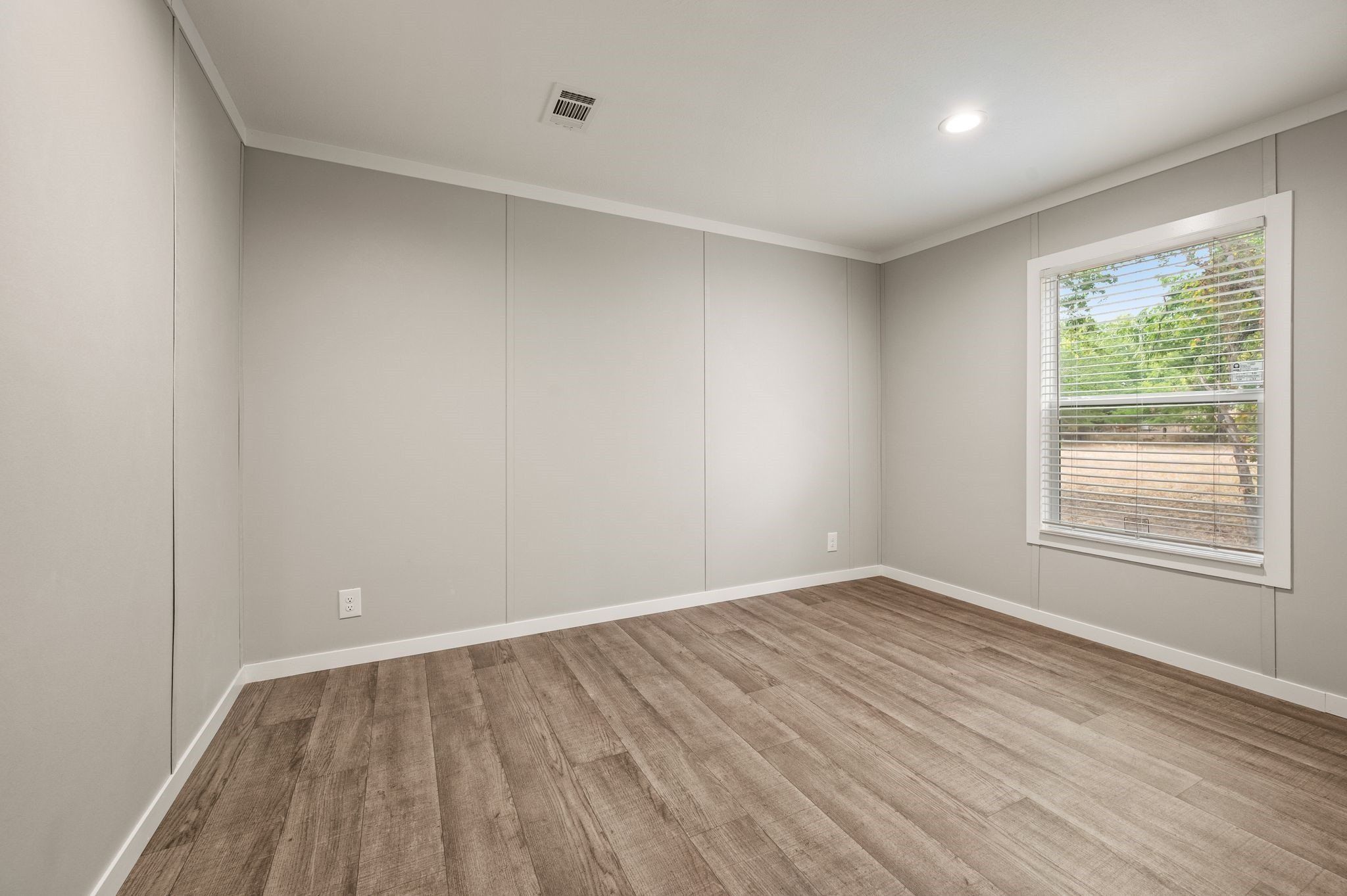 1023 Cary Lane. Springtown, TX 76082
