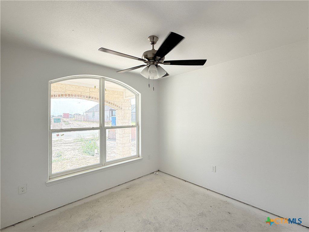 5242 Lassen Lane. Belton, TX 76513