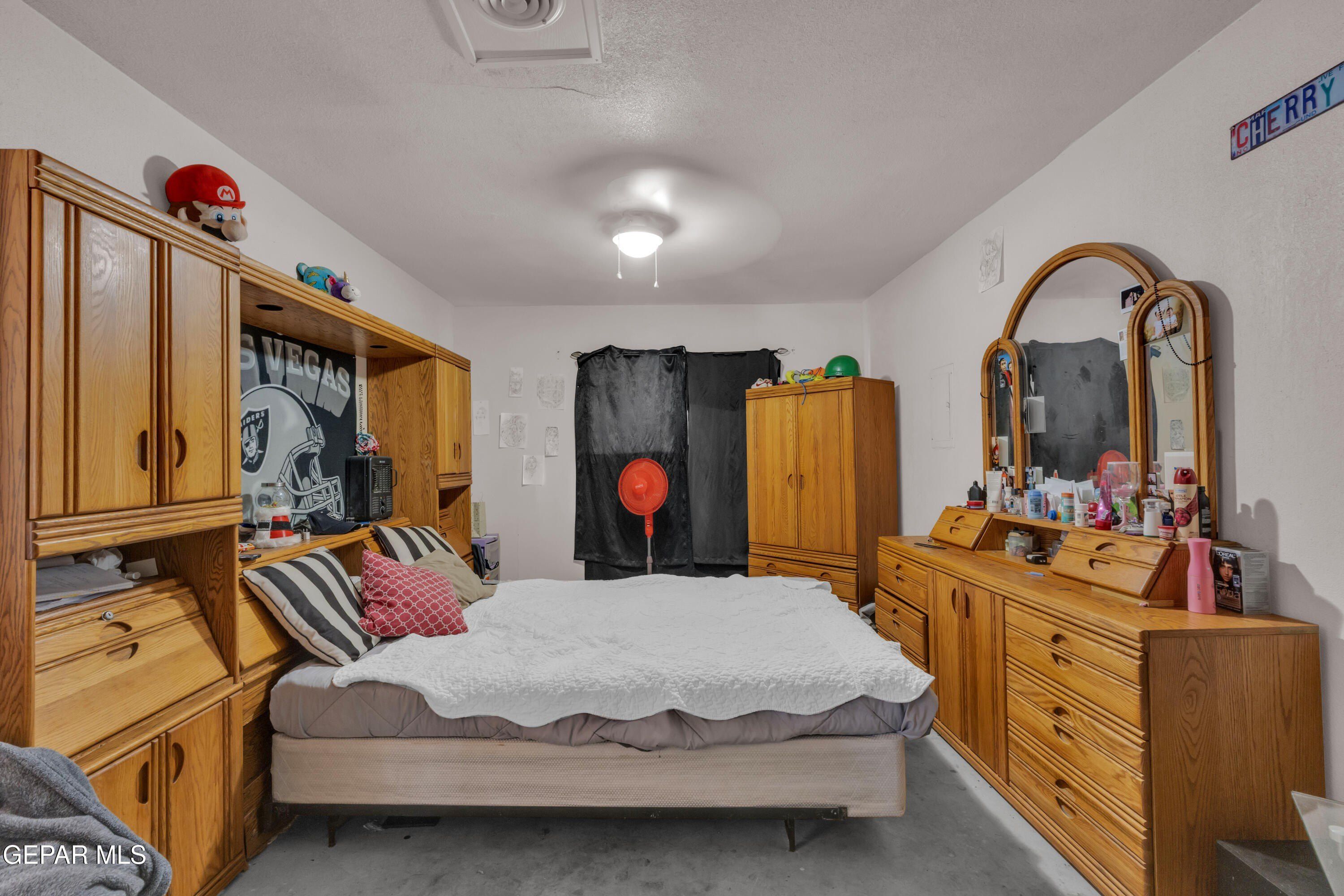 10708 Gemstone Street. El Paso, TX 79924