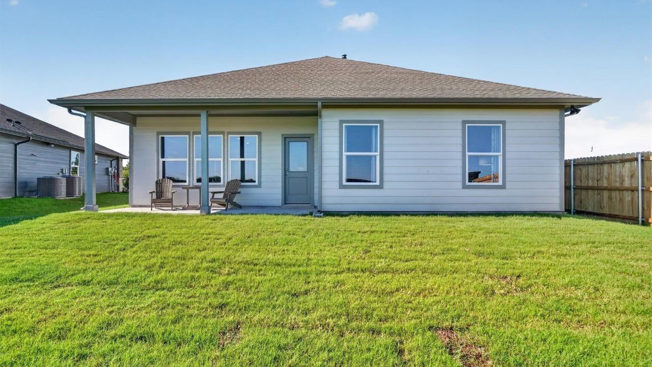 2800 Hawk Drive. Denton, TX 76205