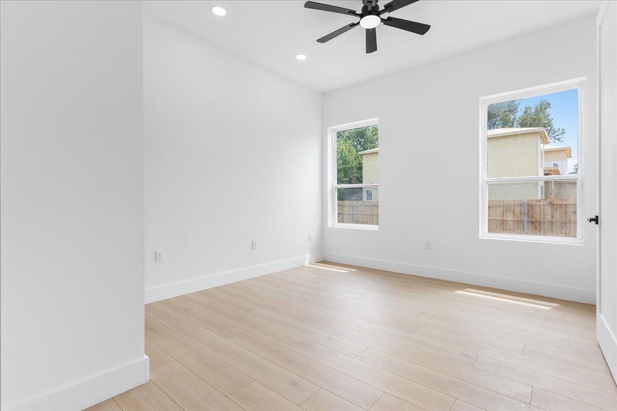 6306 Kemrock Drive. Dallas, TX 75241