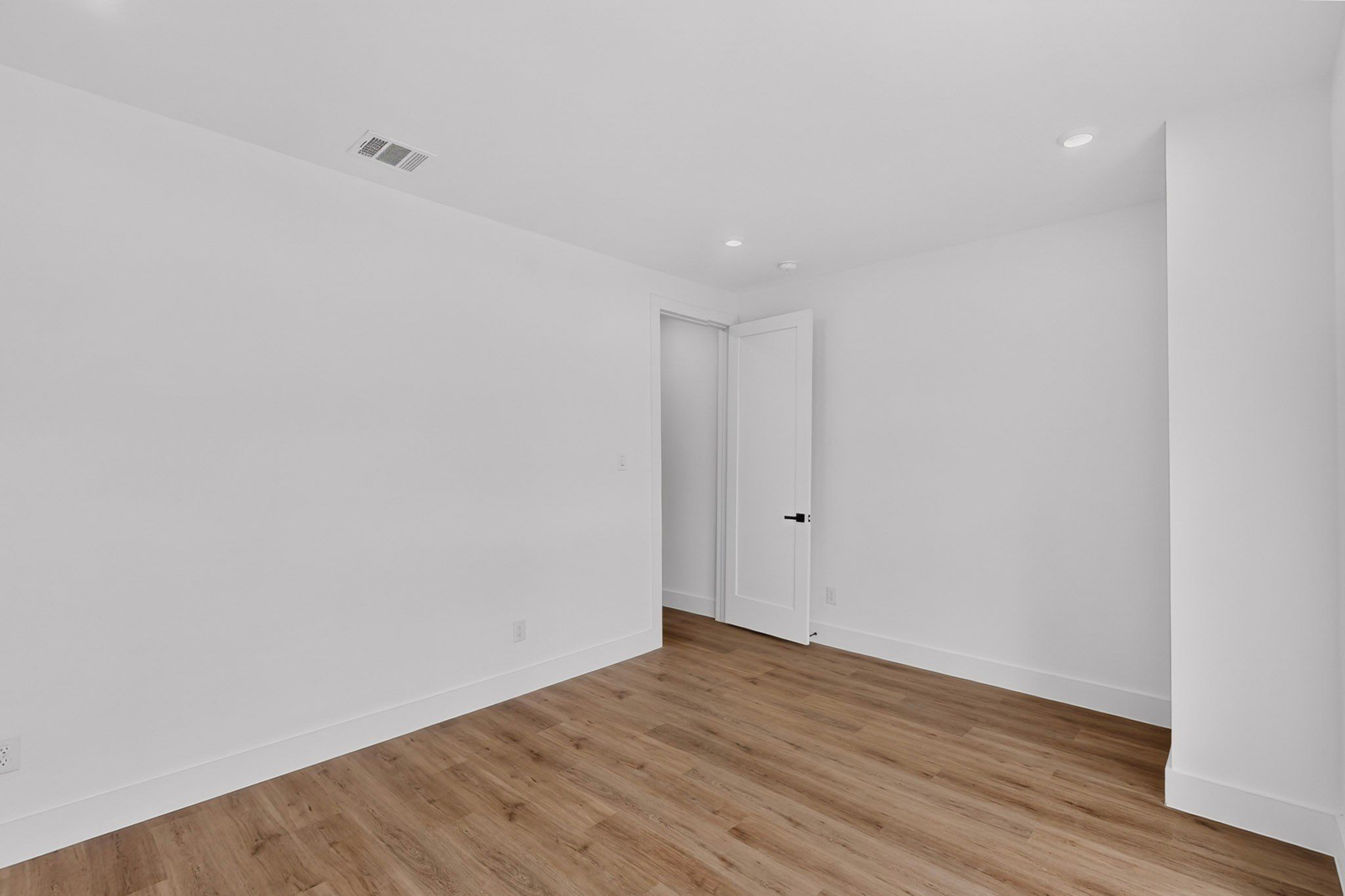 5104 Philip Avenue. Dallas, TX 75223
