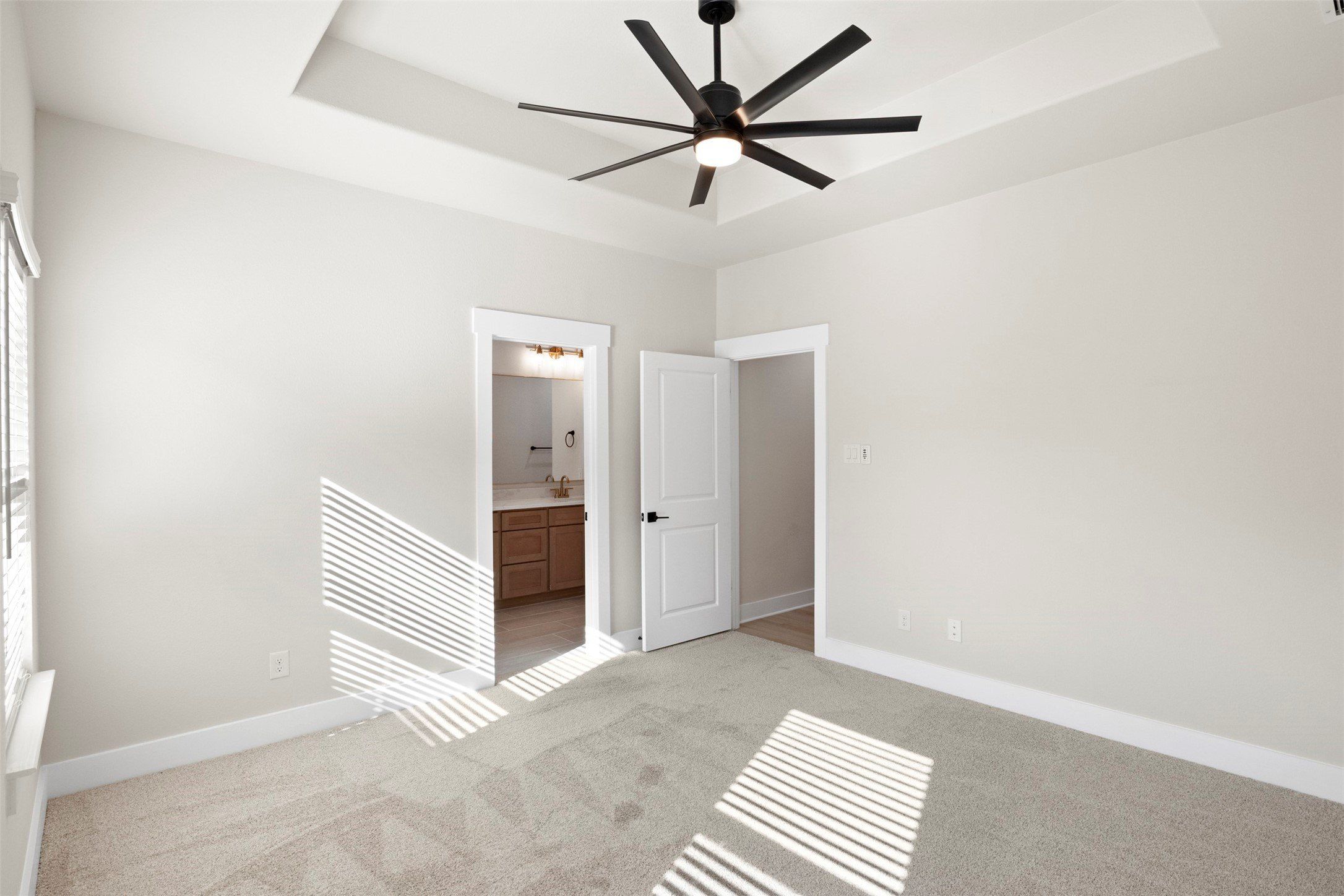 613 Escovedo Drive. Italy, TX 76651