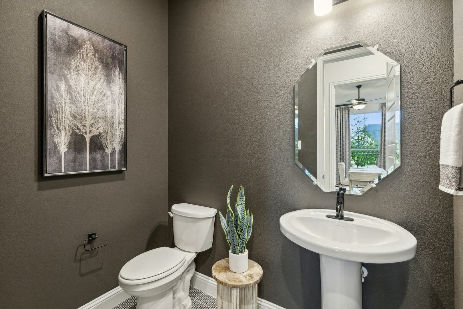 6633 Emerson Drive. Forney, TX 75126