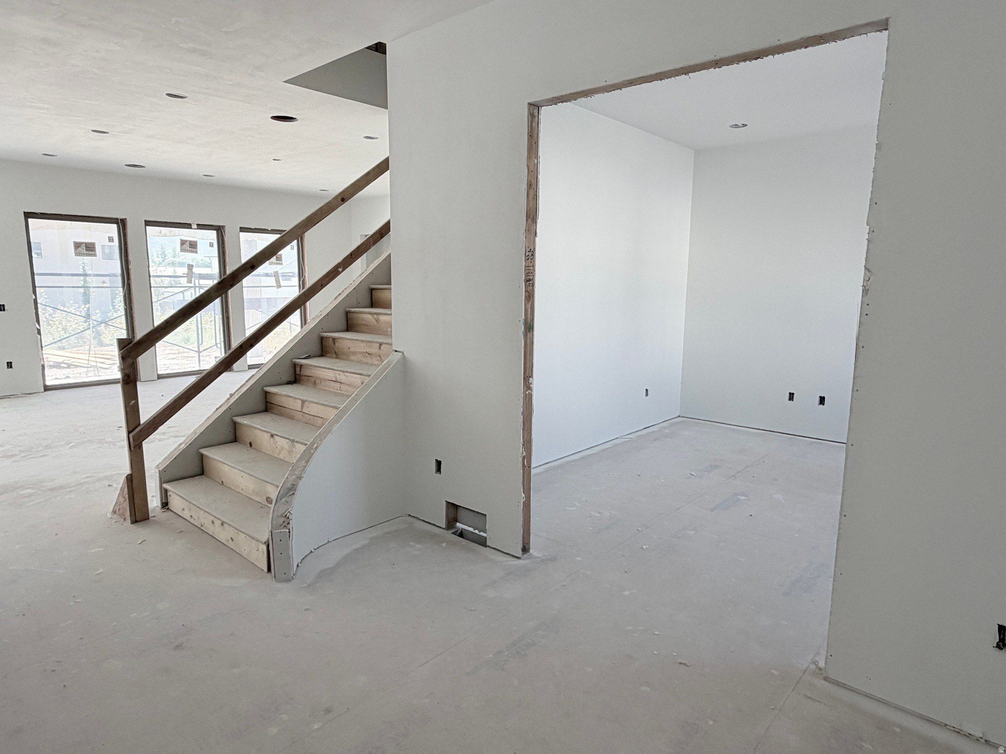 208 E 400 S. Mapleton, UT 84664
