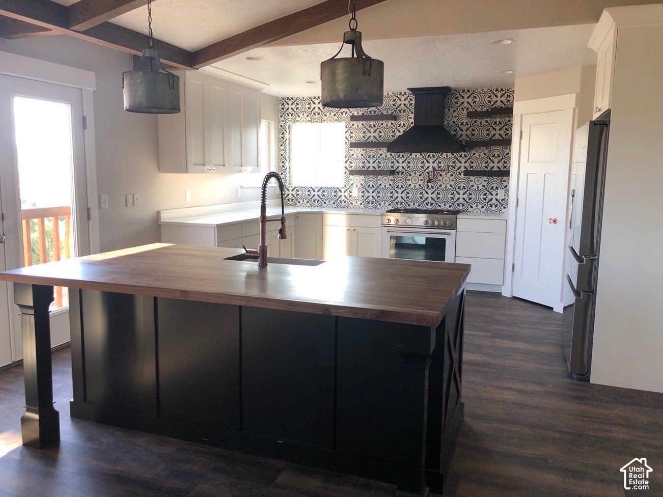 122 S Liberty St. Grantsville, UT 84029