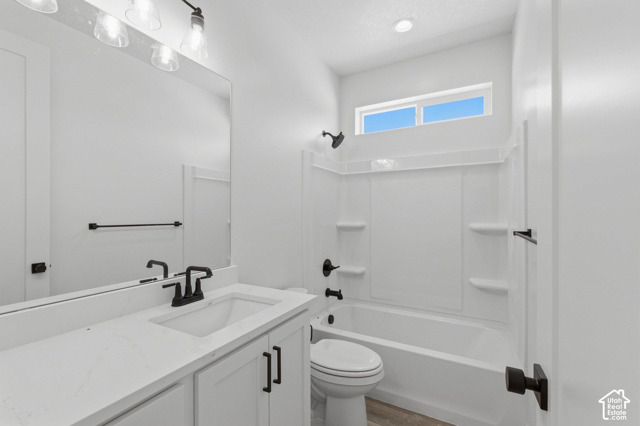 2273 E Sunflower Dr. Eagle Mountain, UT 84005