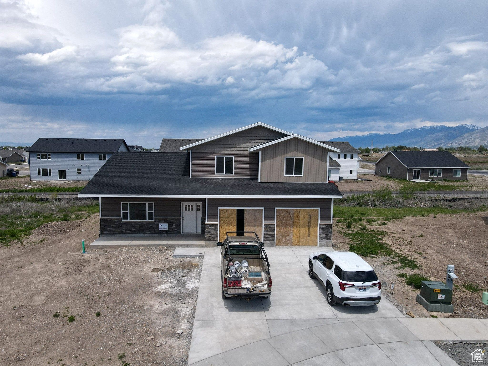 1251 W 3510. Nibley, UT 84321