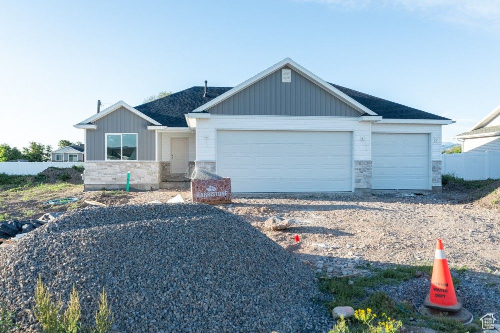 644 W 275. Hyrum, UT 84319