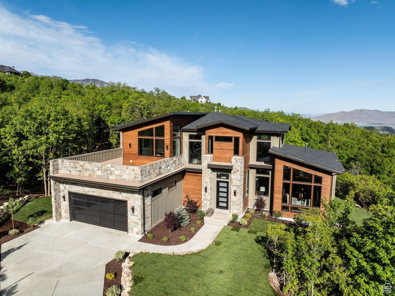 1040 S Summit Creek Dr. Woodland Hills, UT 84653