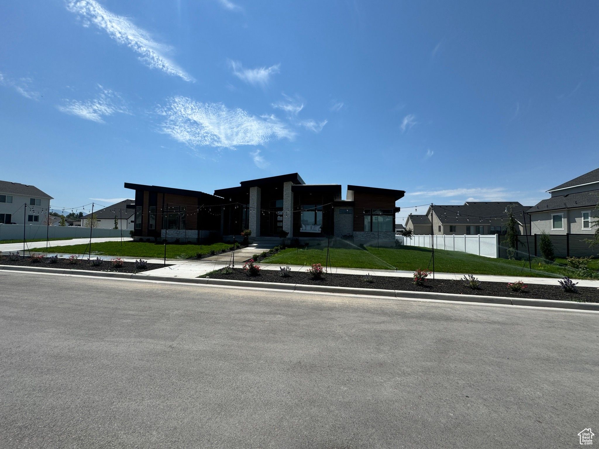 647 W 1330. Lehi, UT 84043