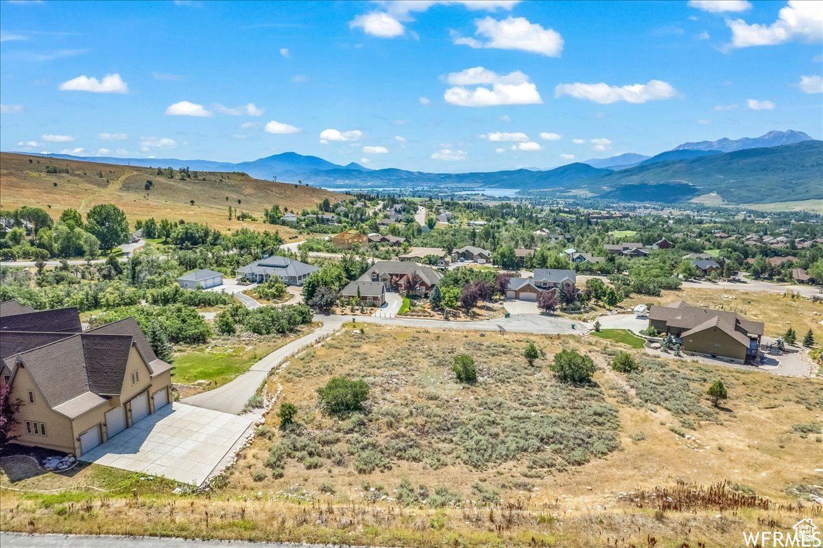 4349 N Snowflake Cir Unit 19. Eden, UT 84310
