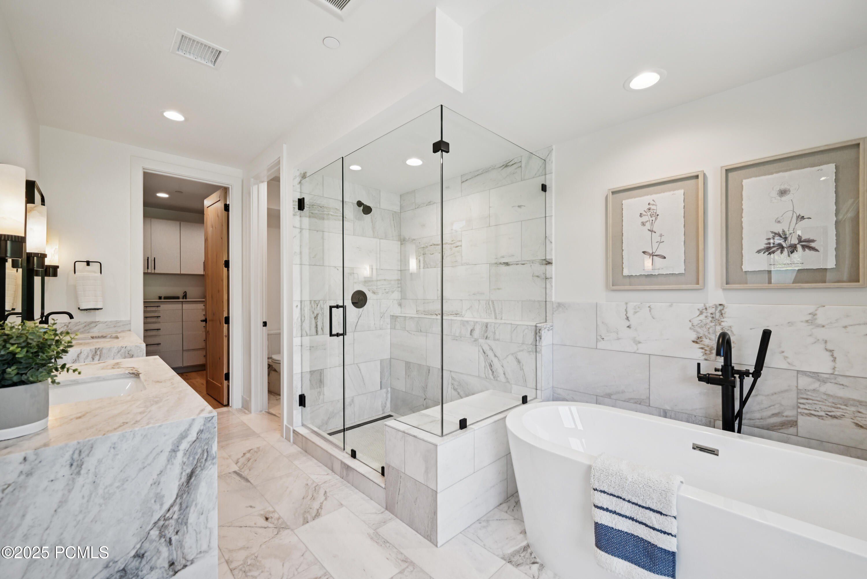 1990 Stone Creek Road Unit 19. Park City, UT 84098