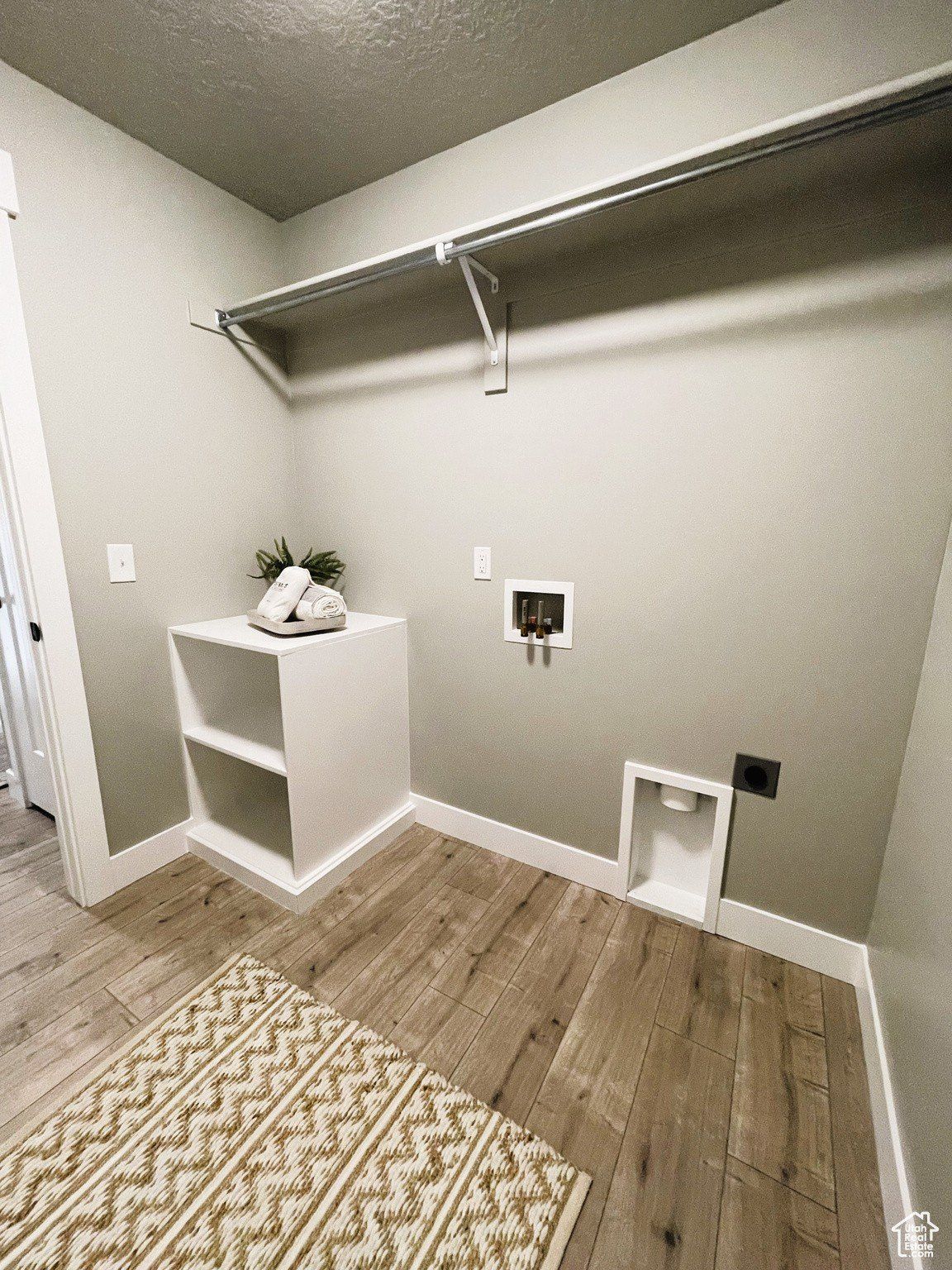 503 W Indepence St Unit 211. Grantsville, UT 84029